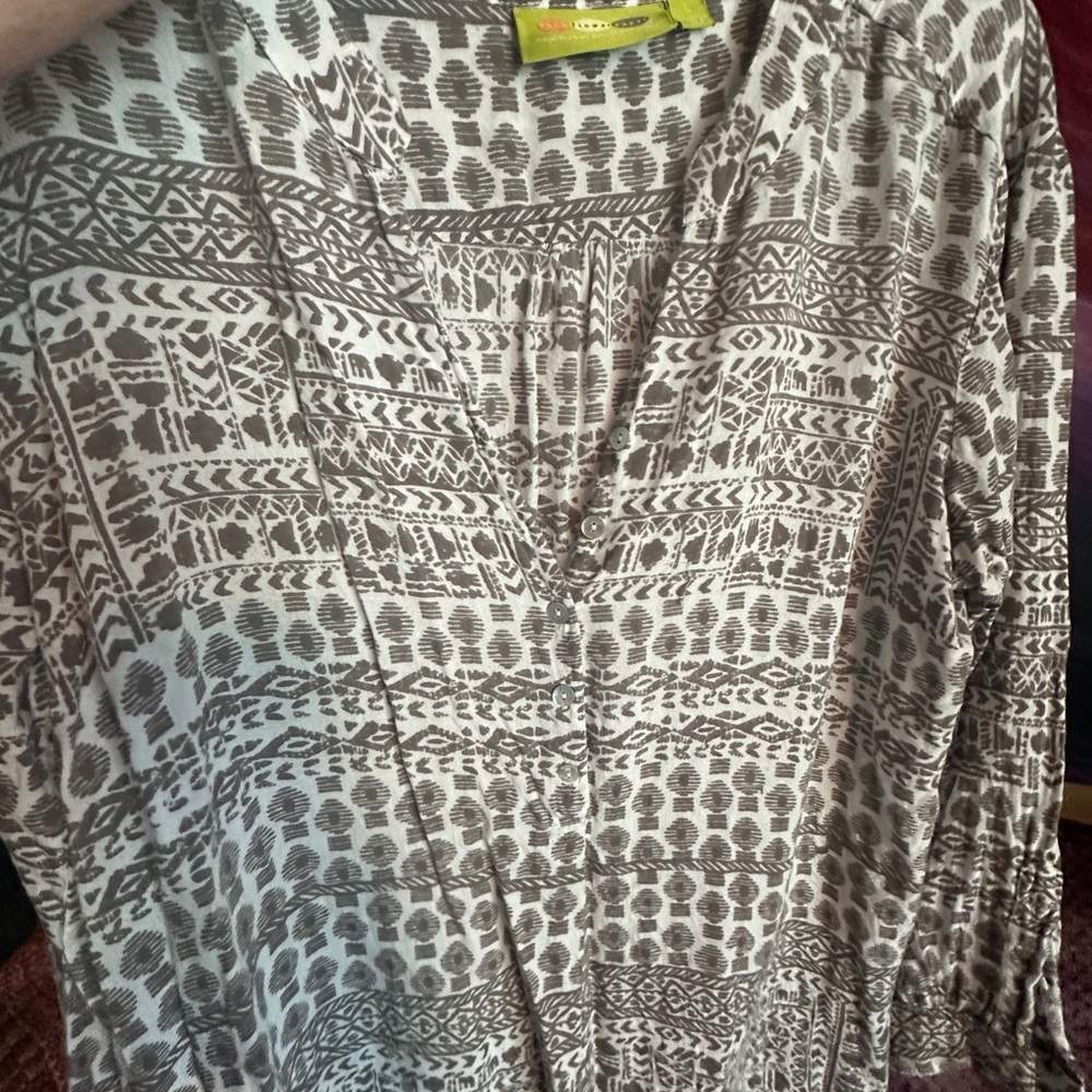 Patterned Henley Tunic - Picture 2 of 7